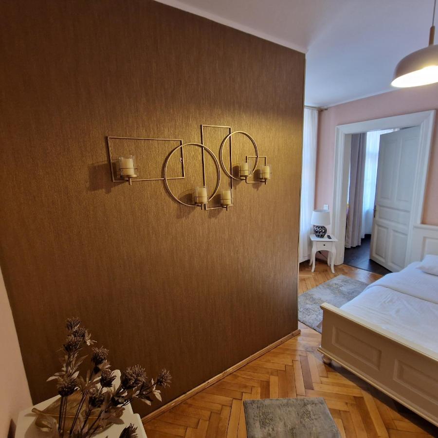 Central Park Apartment Сігішоара Екстер'єр фото