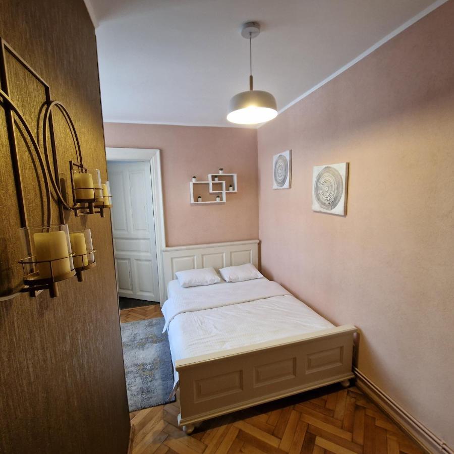 Central Park Apartment Сігішоара Екстер'єр фото